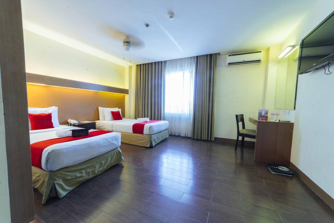 Reddoorz Premium @ The Ritz Garden Oases Hotel Davao City Kültér fotó